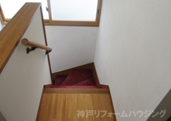 神戸市西区/階段手すり取り付け前